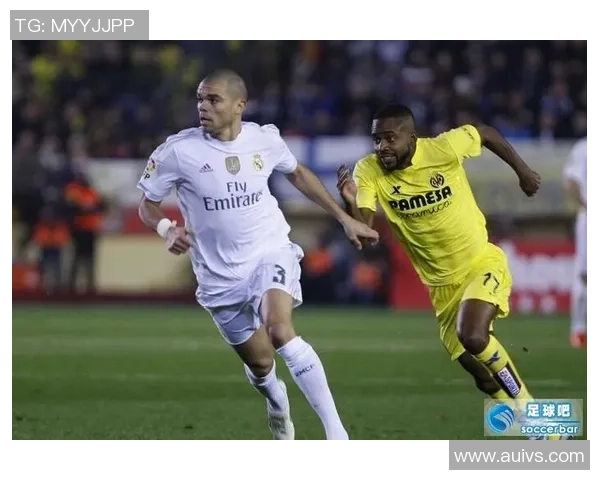 鲁滨逊足球的冒险旅程探索孤独与团队精神的完美结合